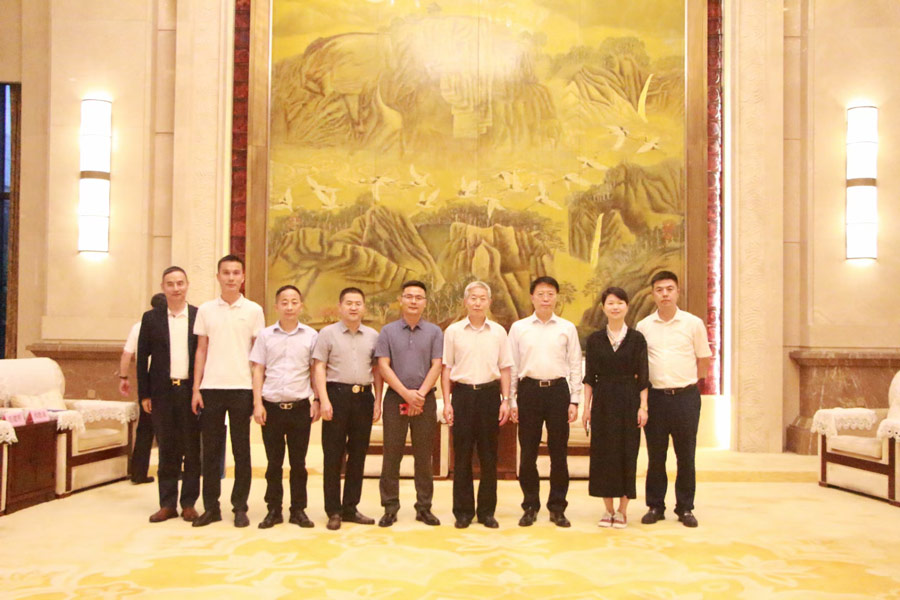 �п�ʯ�Ͷ��³���ѩ�����Ͳ�������ί��ǽ����ν��к�����ĿǢ̸